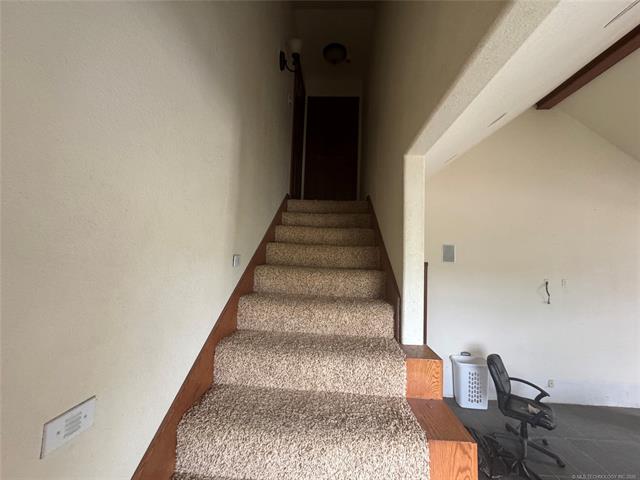 7214 EW 132 Road
