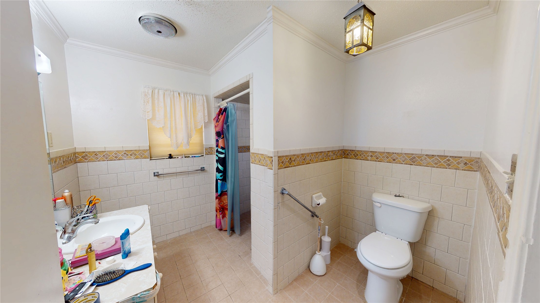 517 Webb Avenue