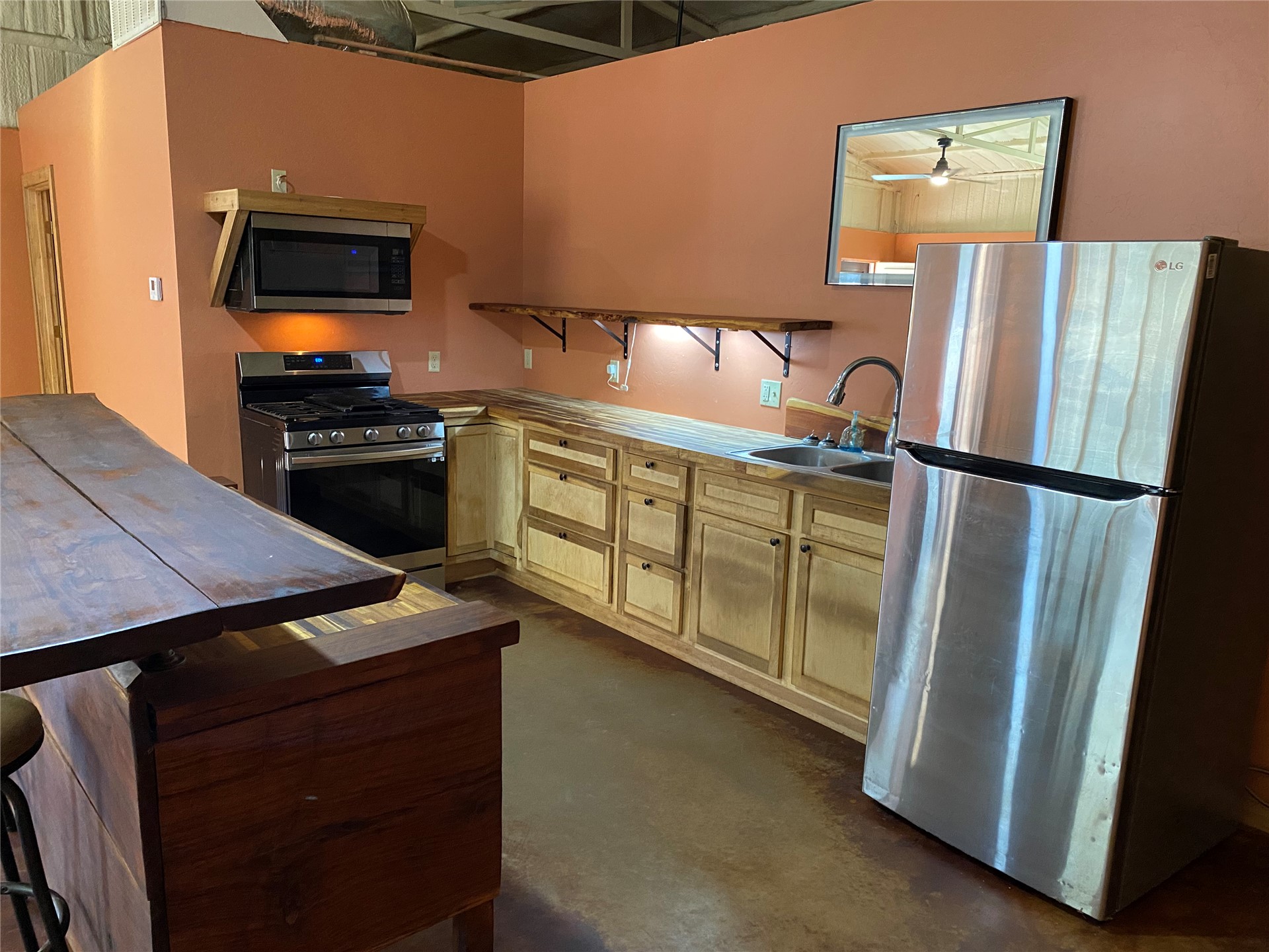 9951 County Road 3574