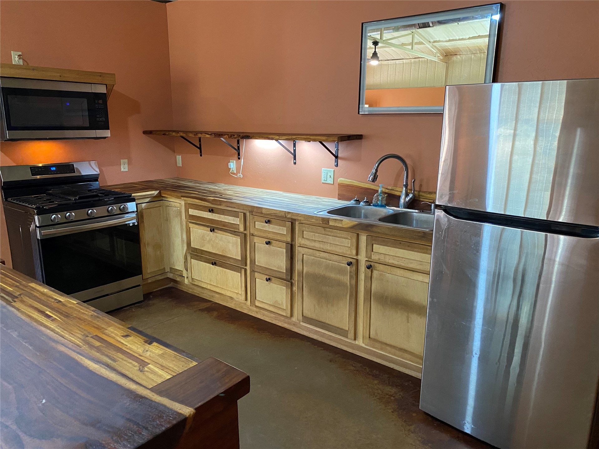 9951 County Road 3574