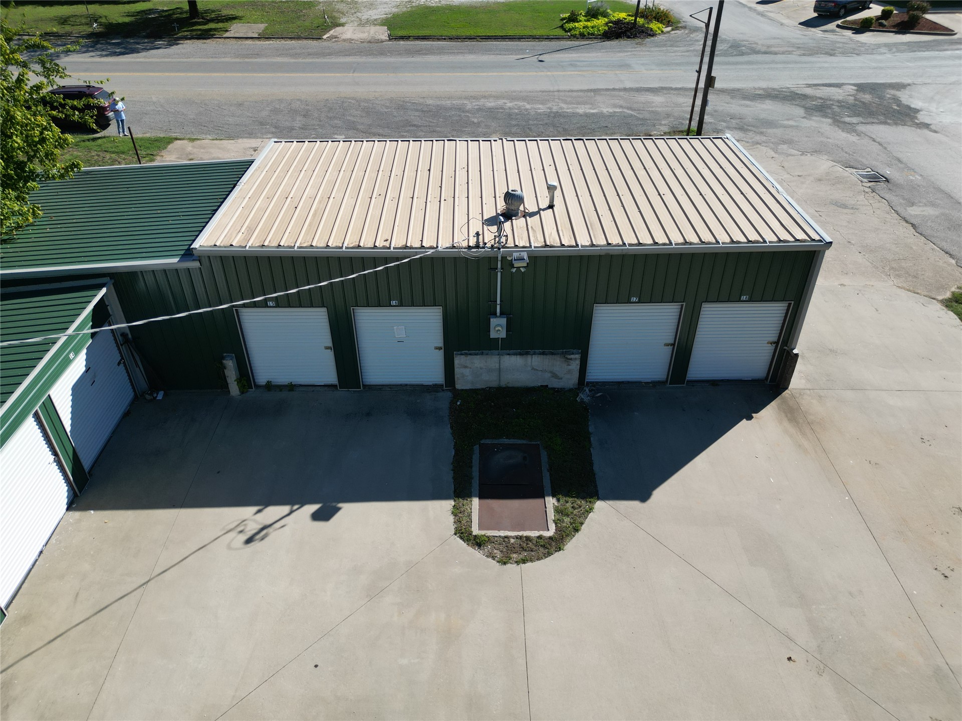 230 W Main Street