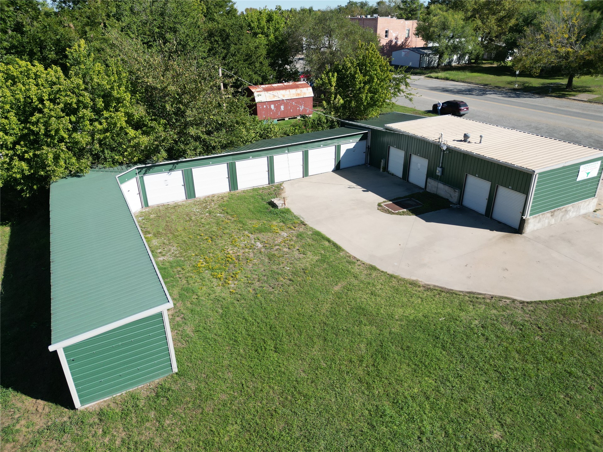 230 W Main Street