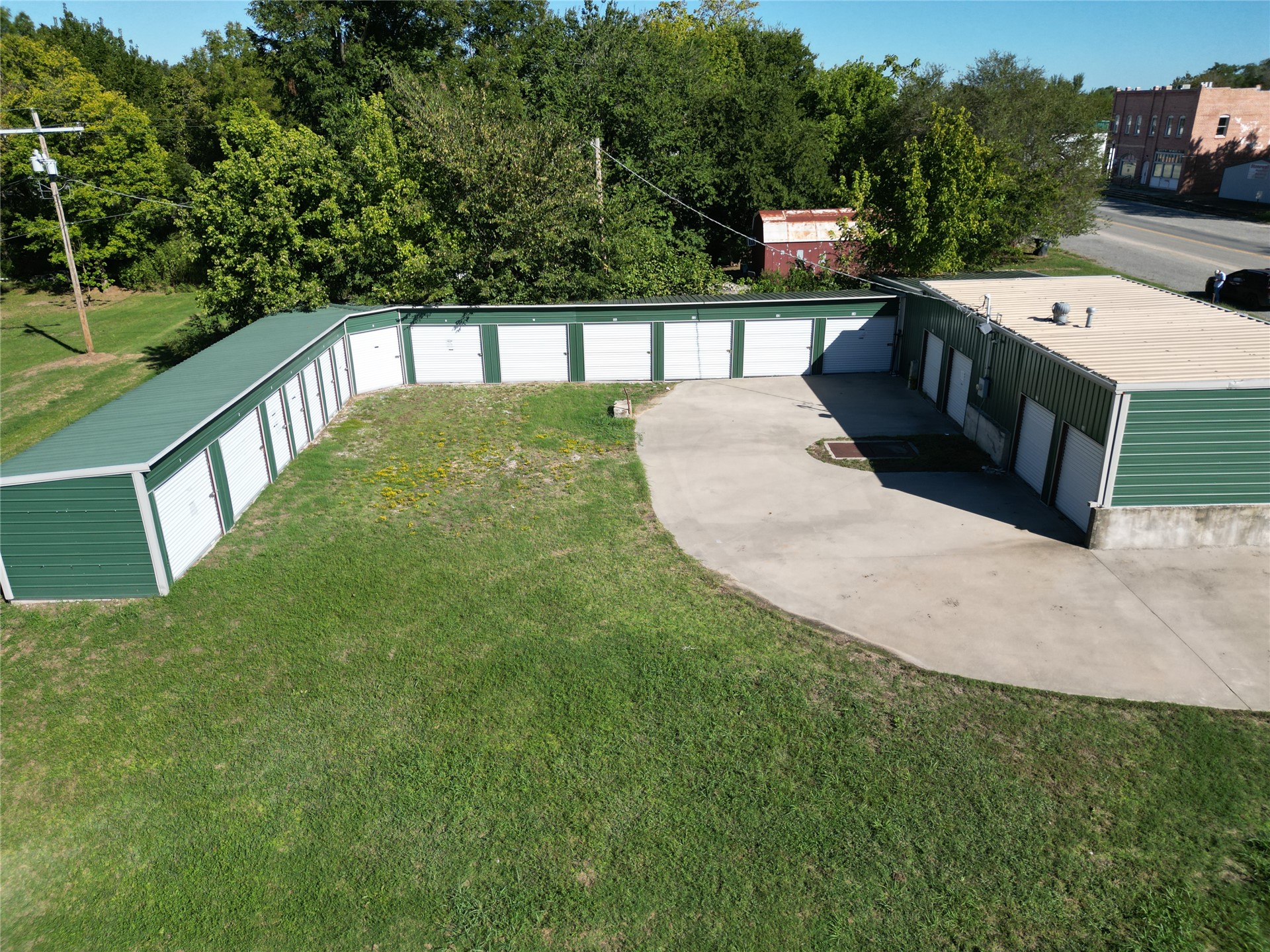 230 W Main Street