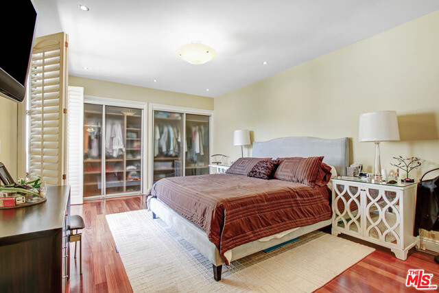 423 N Palm Dr Unit: 205