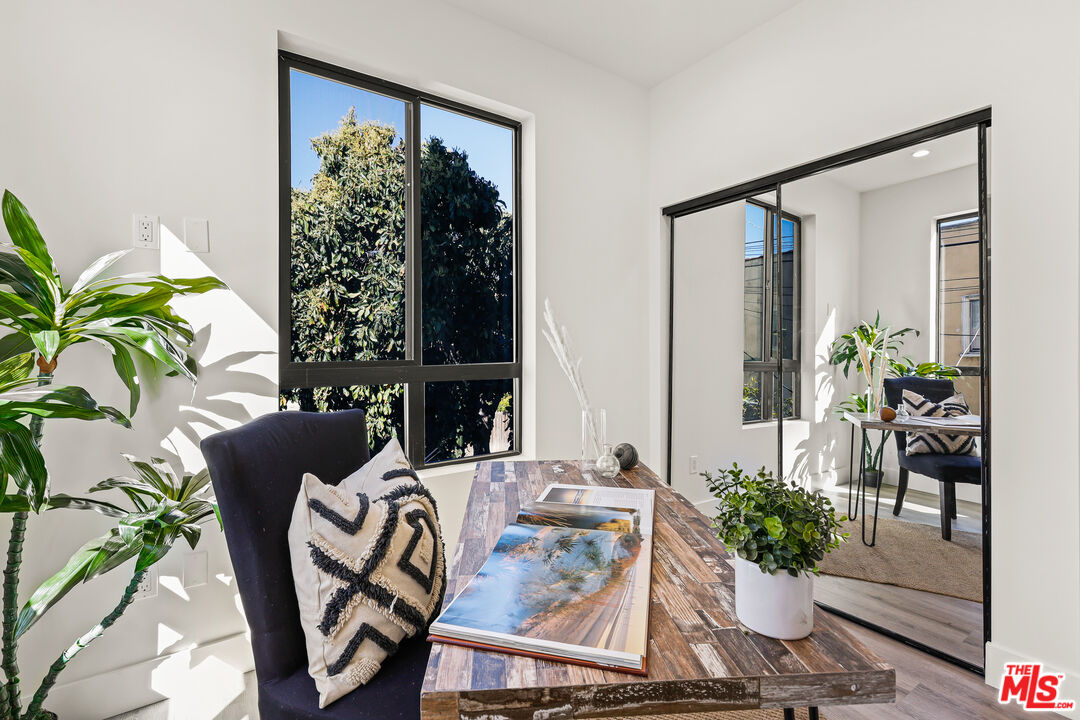 3202 W 16Th Pl Unit: 3204 1/2