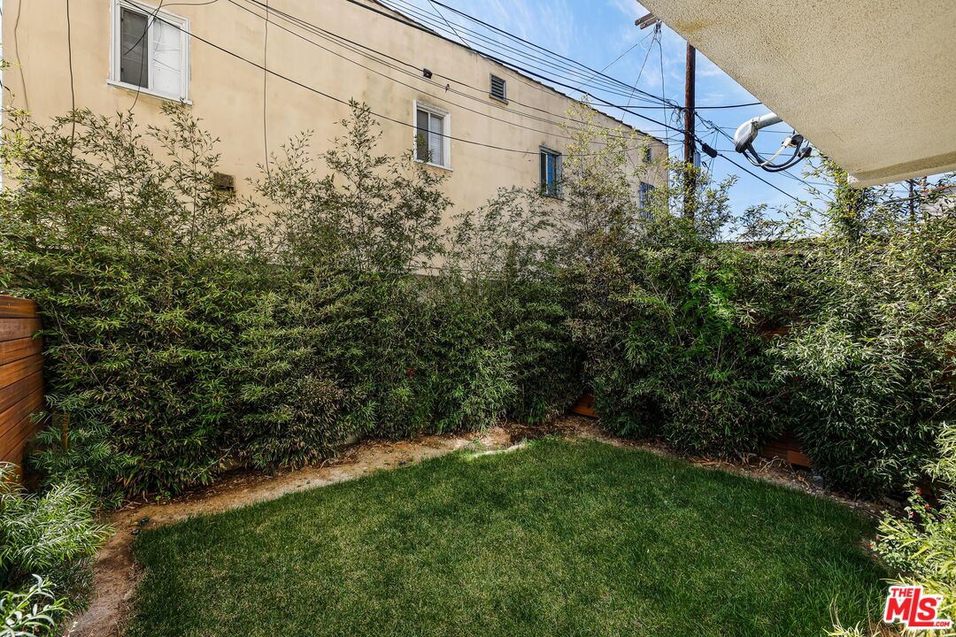 3202 W 16Th Pl Unit: 3204 1/2