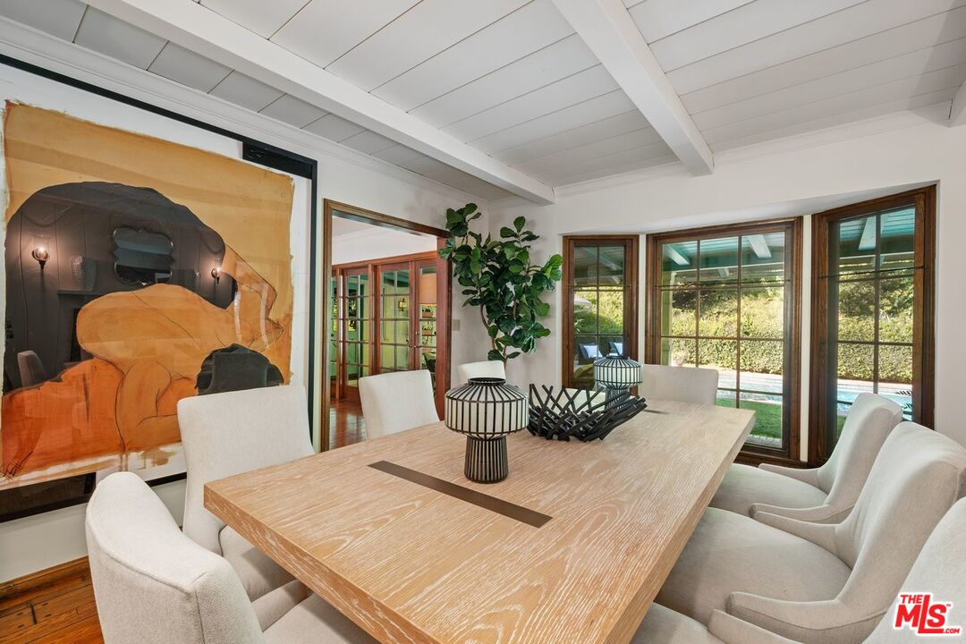 1131 COLDWATER CANYON DR