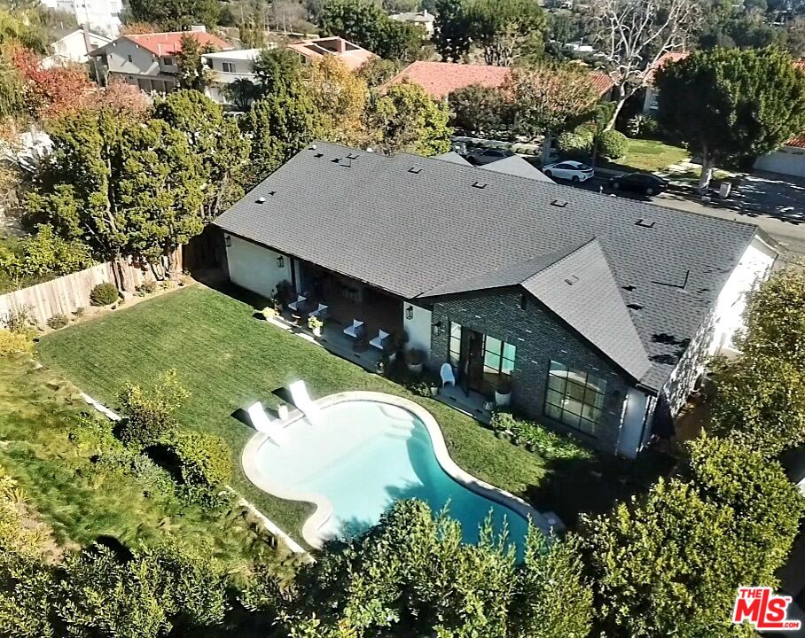 2727 CASIANO RD