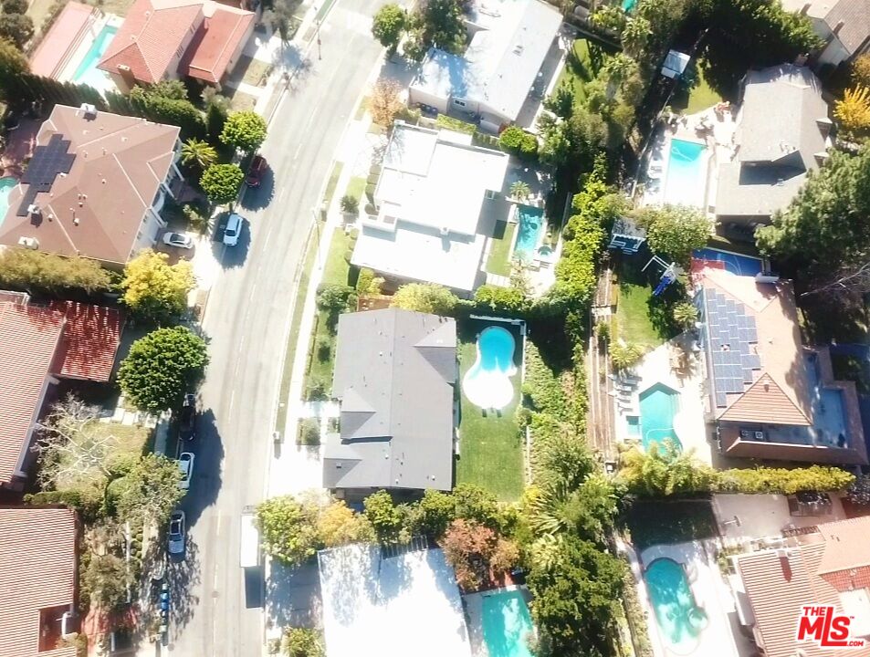 2727 CASIANO RD