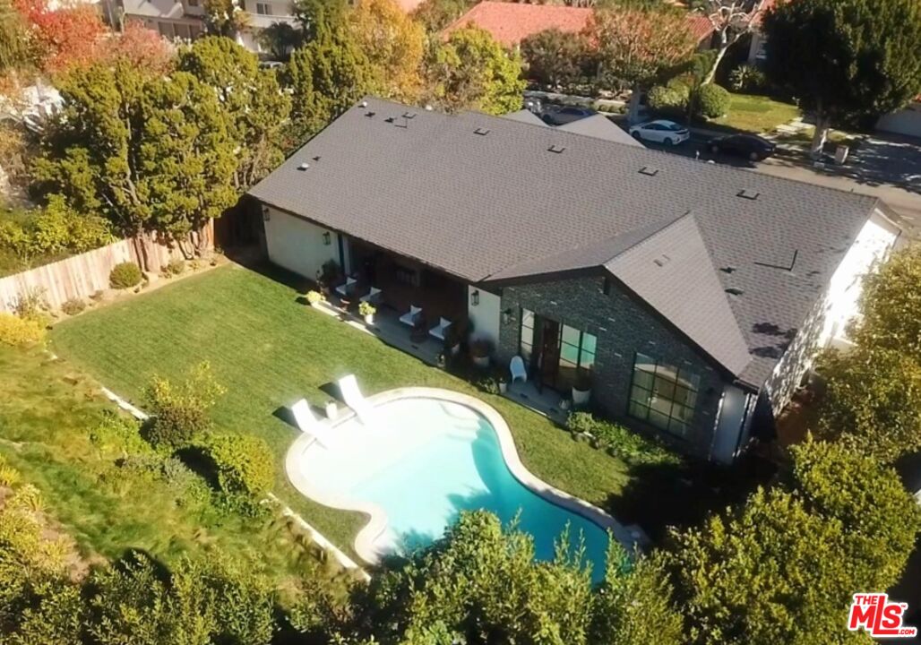 2727 CASIANO RD