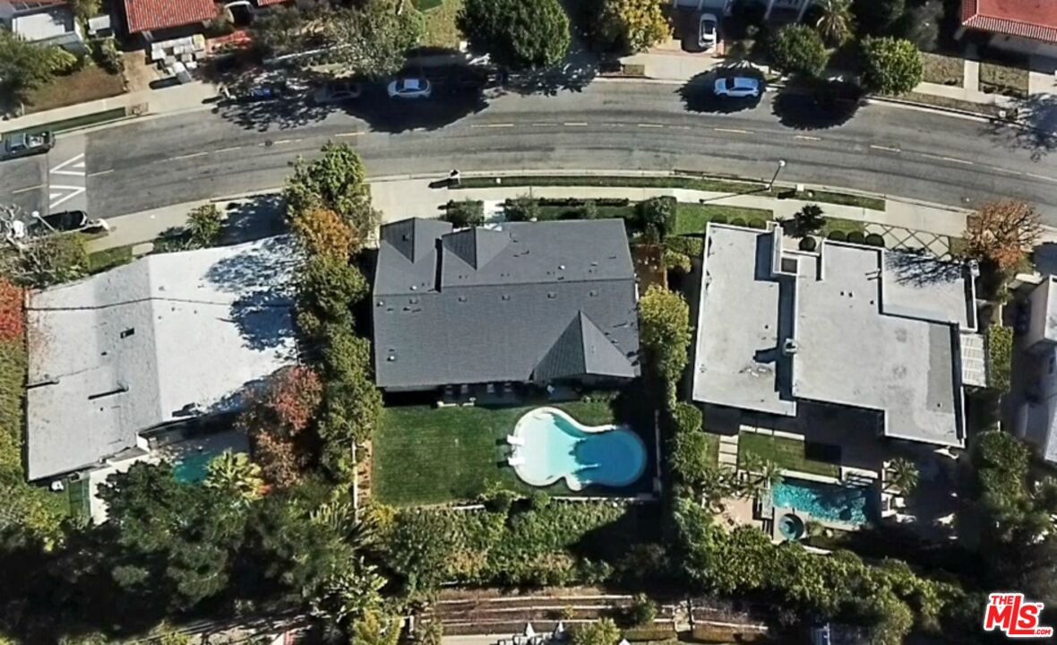 2727 CASIANO RD