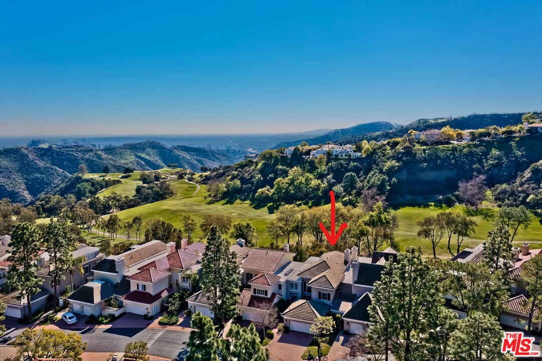 2183 RIDGE DR