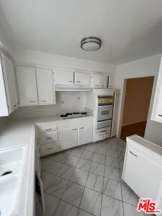 237 N ALMONT DR Unit: 103