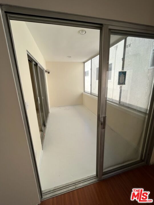 237 N ALMONT DR Unit: 302