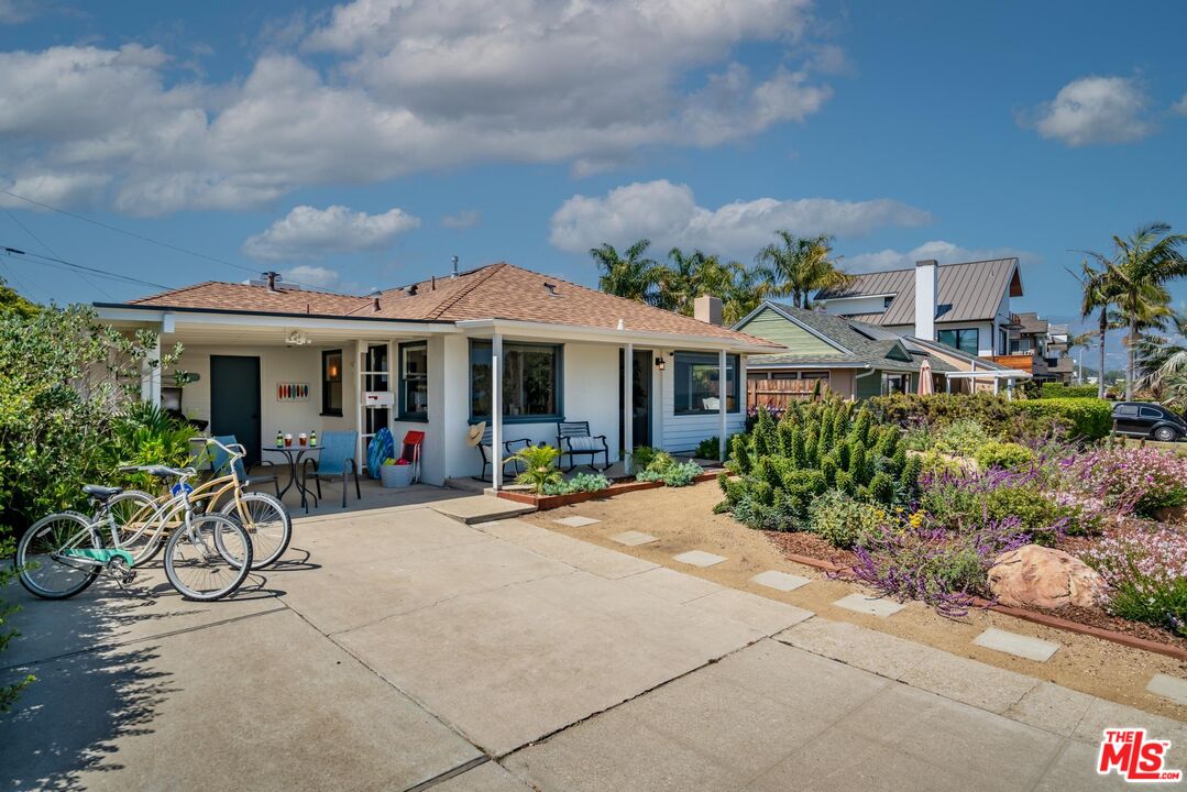 1214 Shoreline Dr