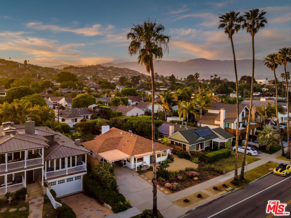1214 Shoreline Dr