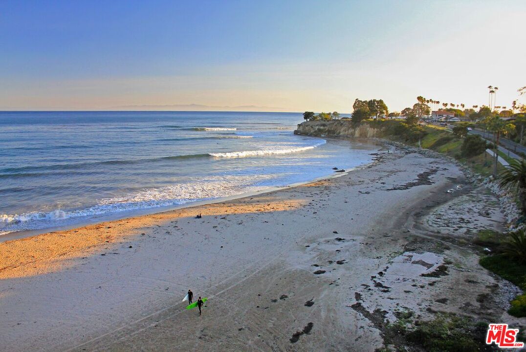 1214 Shoreline Dr