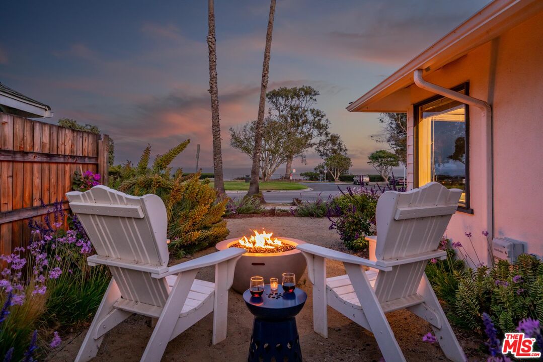 1214 Shoreline Dr