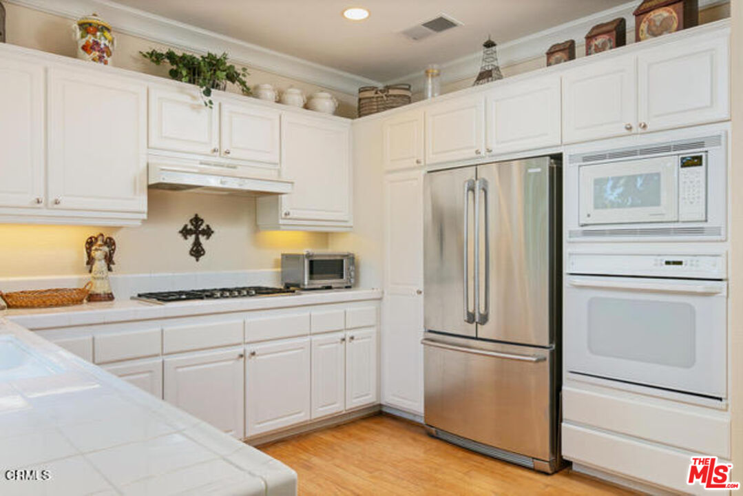 2550 Renata Ct