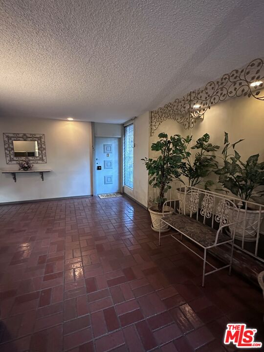 4255 W 5th St Unit: 209
