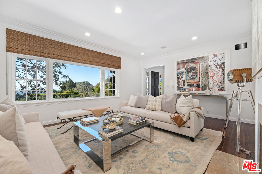 1455 Belfast Dr