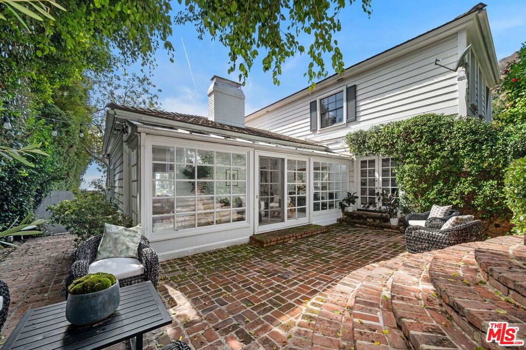 1455 Belfast Dr