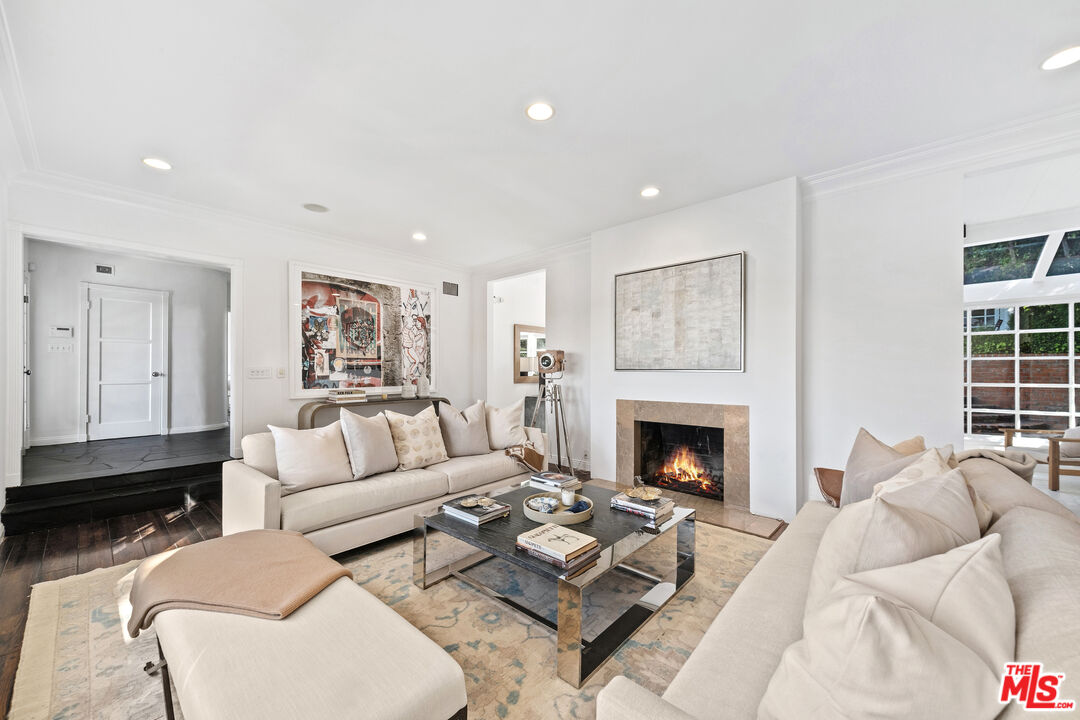 1455 Belfast Dr