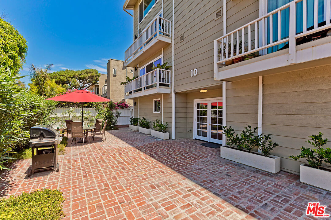 10 19TH AVE Unit: 7