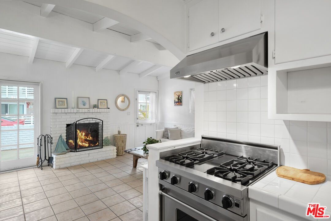 218 34th St Unit: A