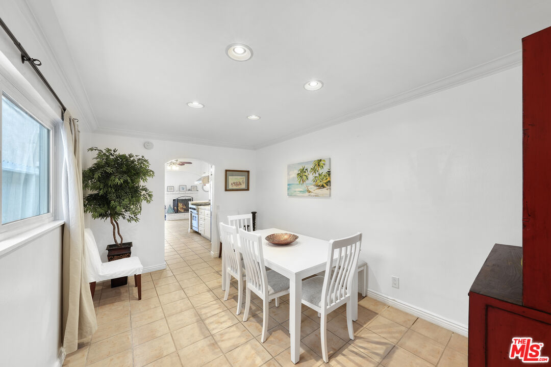 218 34th St Unit: A