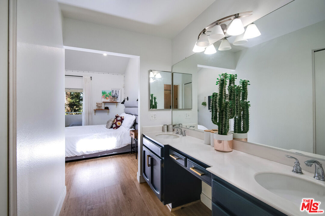 7800 Topanga Canyon Blvd Unit: 206