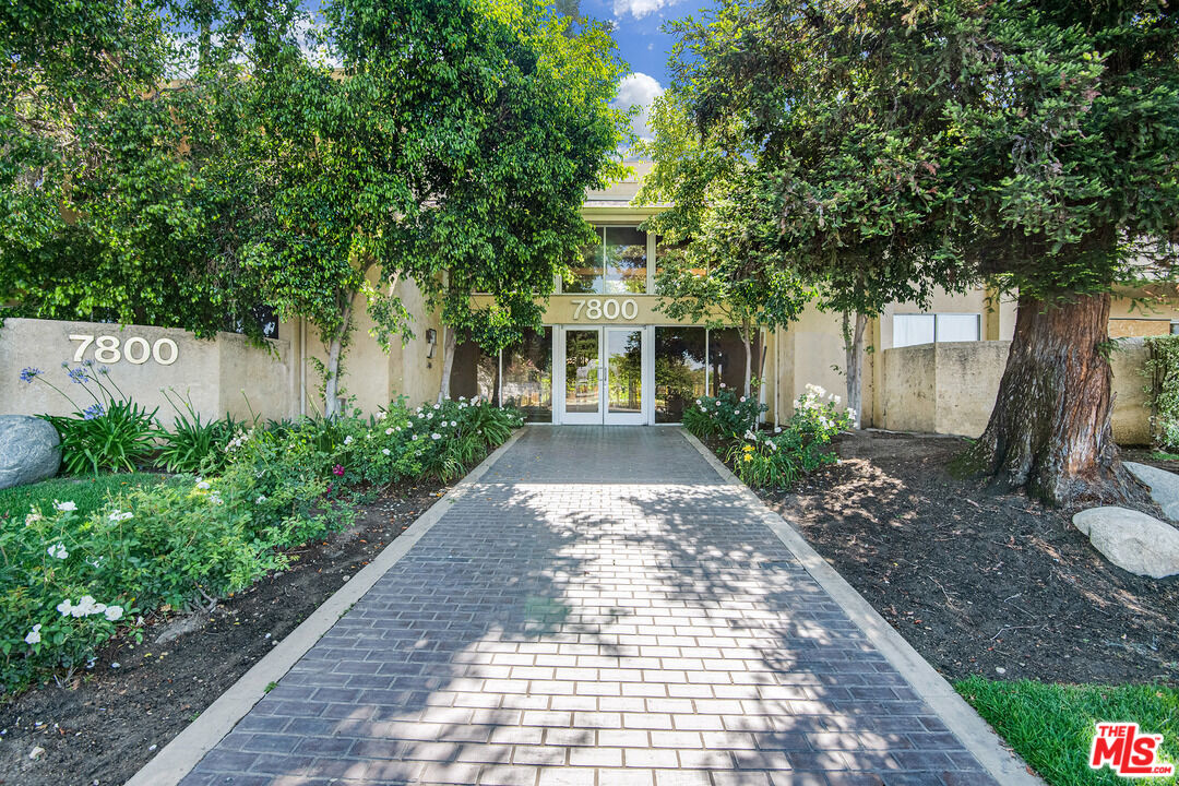 7800 Topanga Canyon Blvd Unit: 206