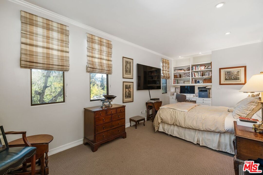 455 N Oakhurst Dr Unit: A2