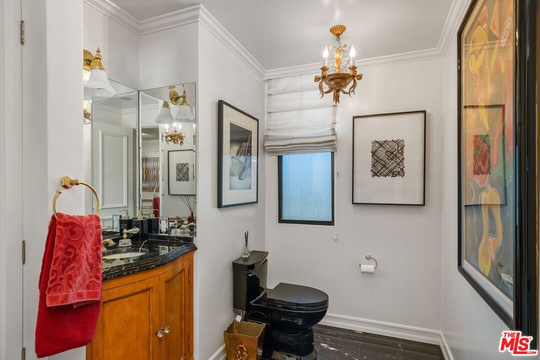 455 N Oakhurst Dr Unit: A2