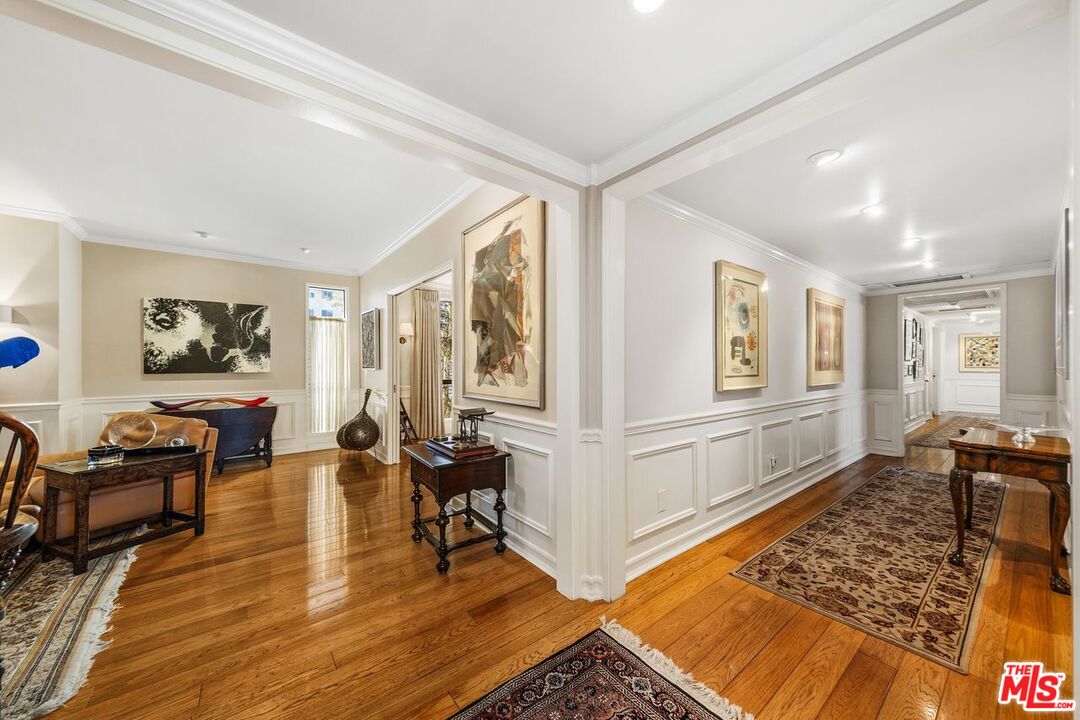 455 N Oakhurst Dr Unit: A2