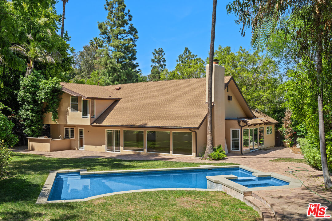 10926 ALTA VIEW DR