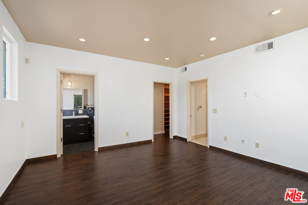 10926 ALTA VIEW DR