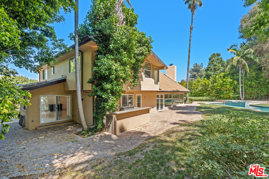 10926 ALTA VIEW DR