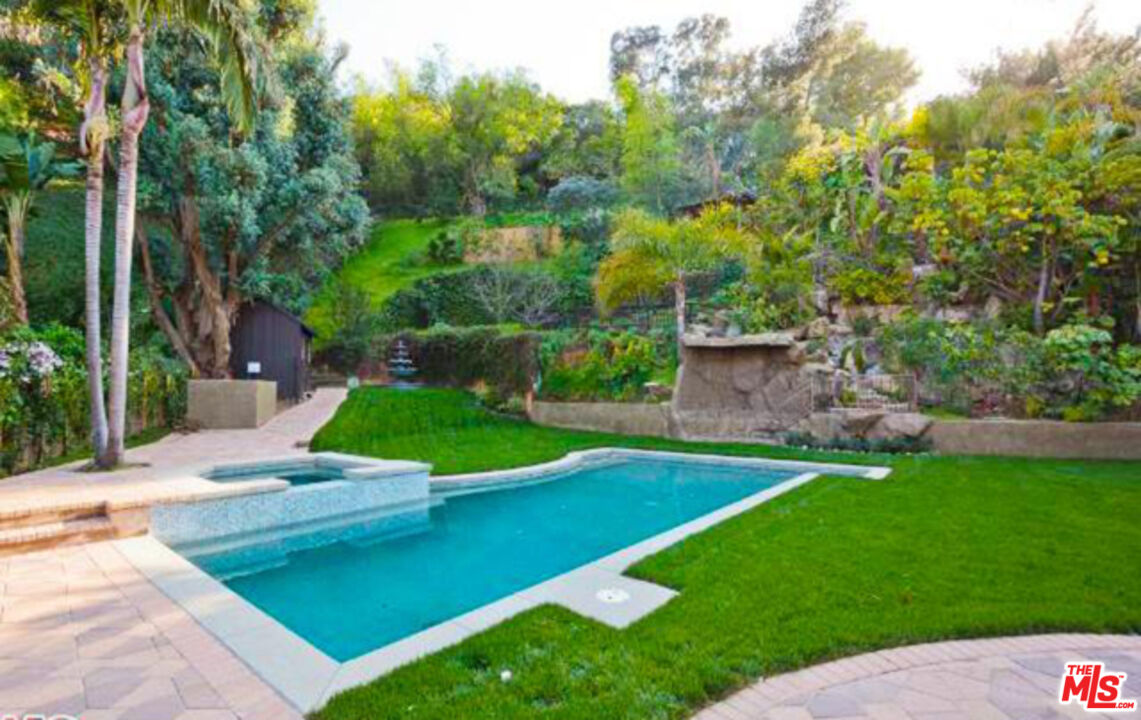 10926 ALTA VIEW DR