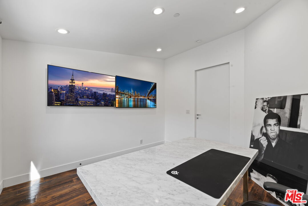 31830 Lobo Canyon
