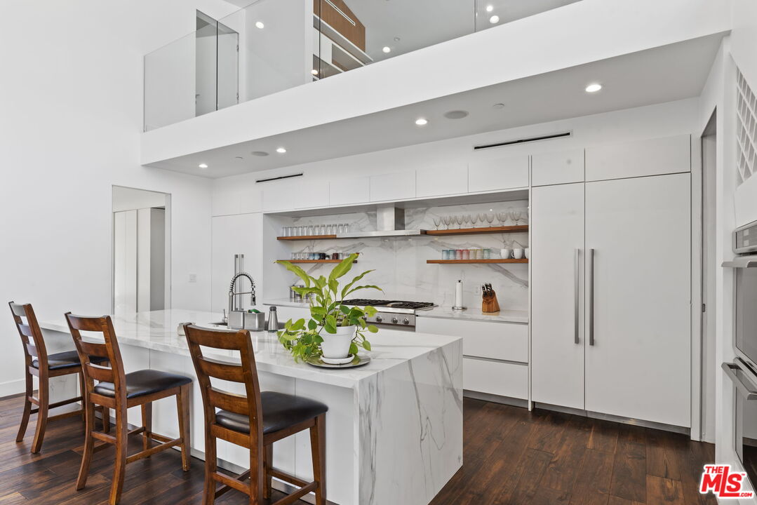 31830 Lobo Canyon