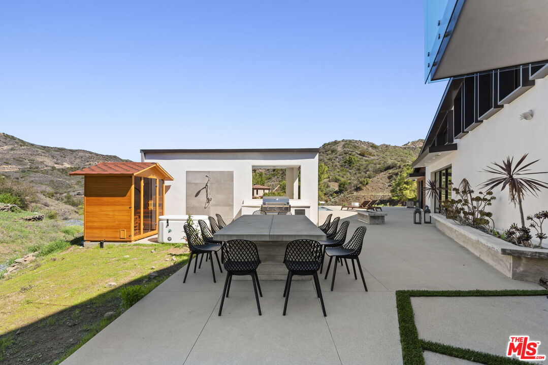 31830 Lobo Canyon