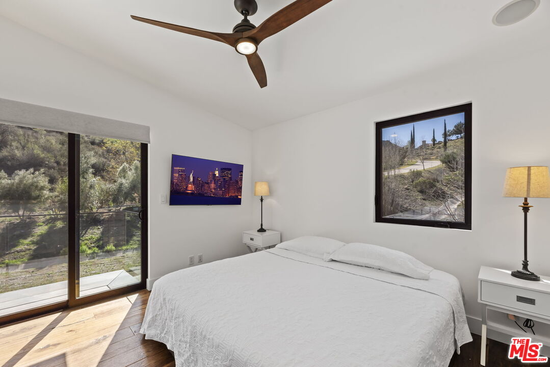 31830 Lobo Canyon