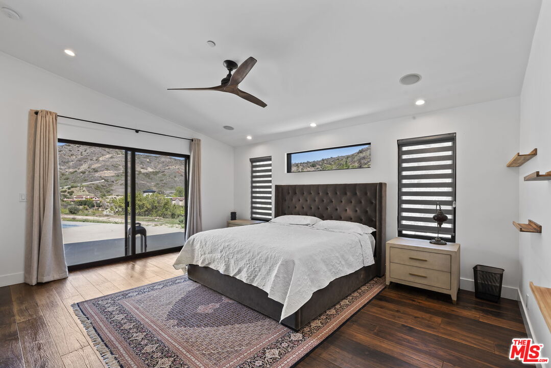 31830 Lobo Canyon