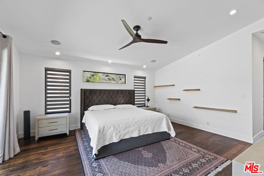 31830 Lobo Canyon