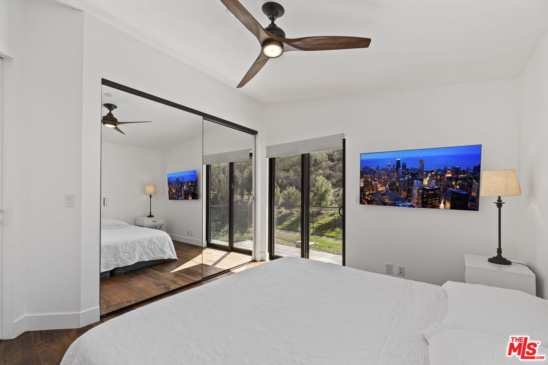 31830 Lobo Canyon