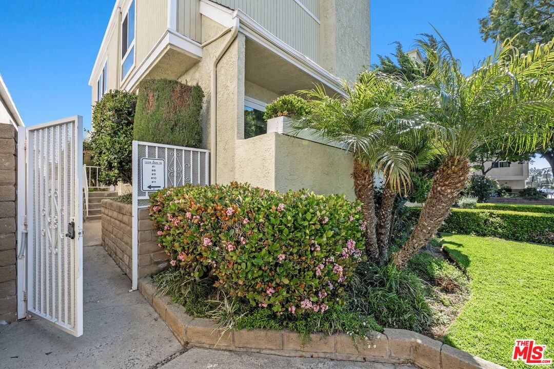 1339 26th St Unit: 1