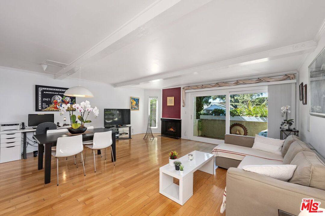 1339 26th St Unit: 1