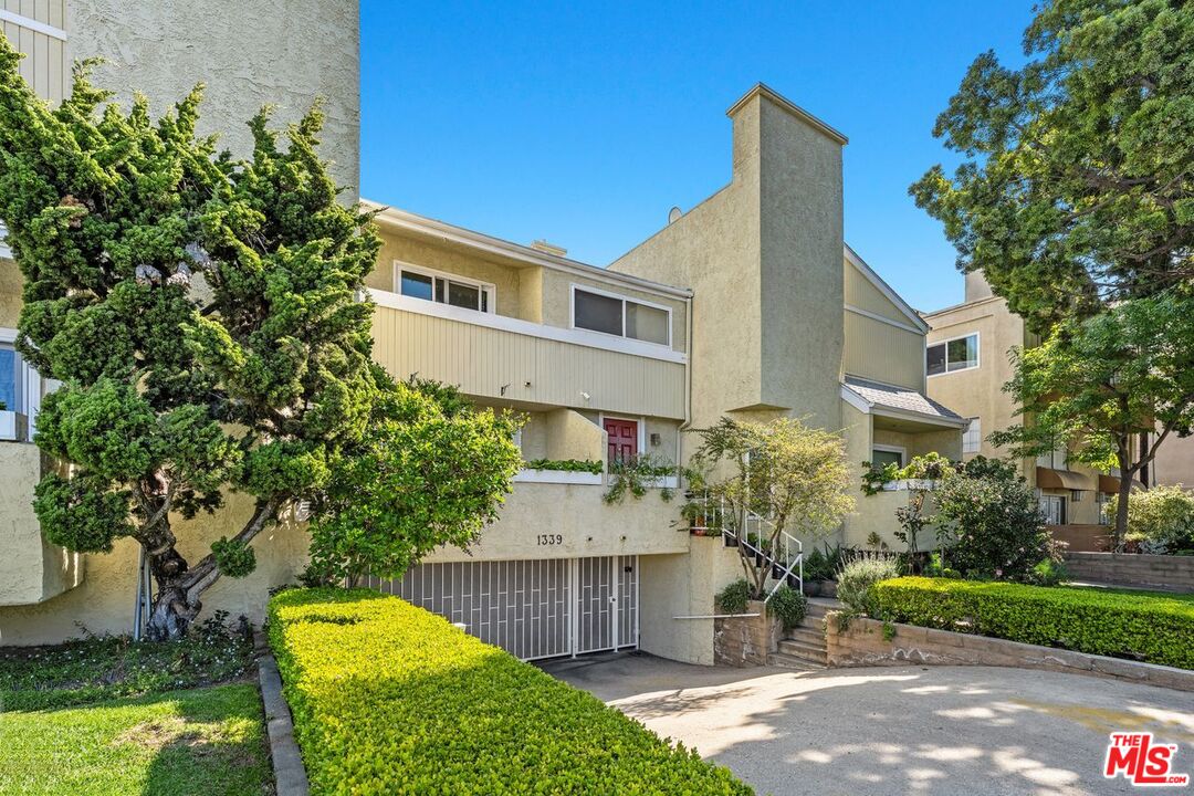 1339 26th St Unit: 1