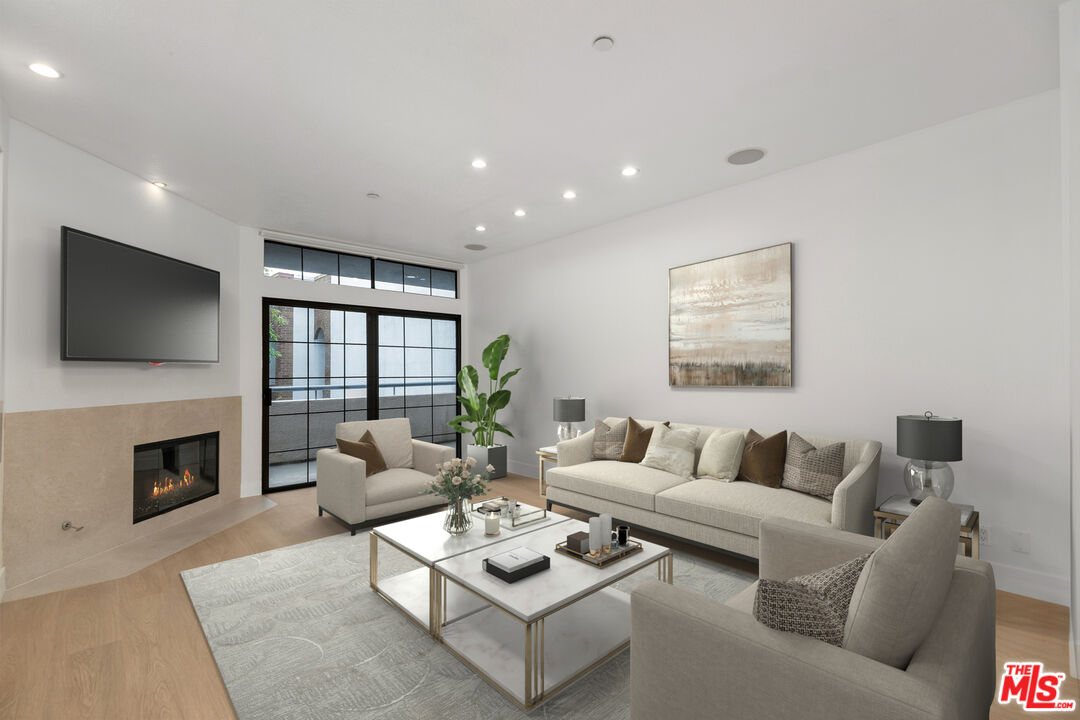 200 N Swall Dr Unit: 9